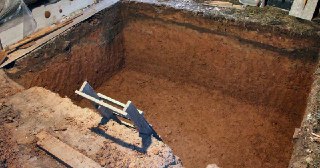 Строительство погреба Туймазы цена от 14806 руб.